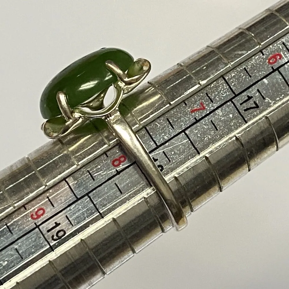 Vintage UTC Sterling Silver Oval Solitaire Nephrite Green Jade Ring 7.75 Lucky - Image 5