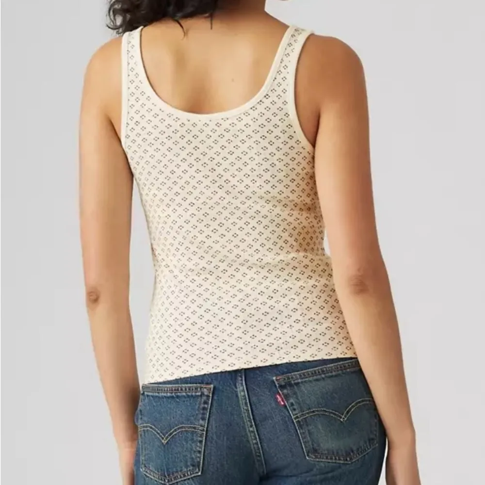nwt levis Cream Patterned Women's tank top xl - Image 3