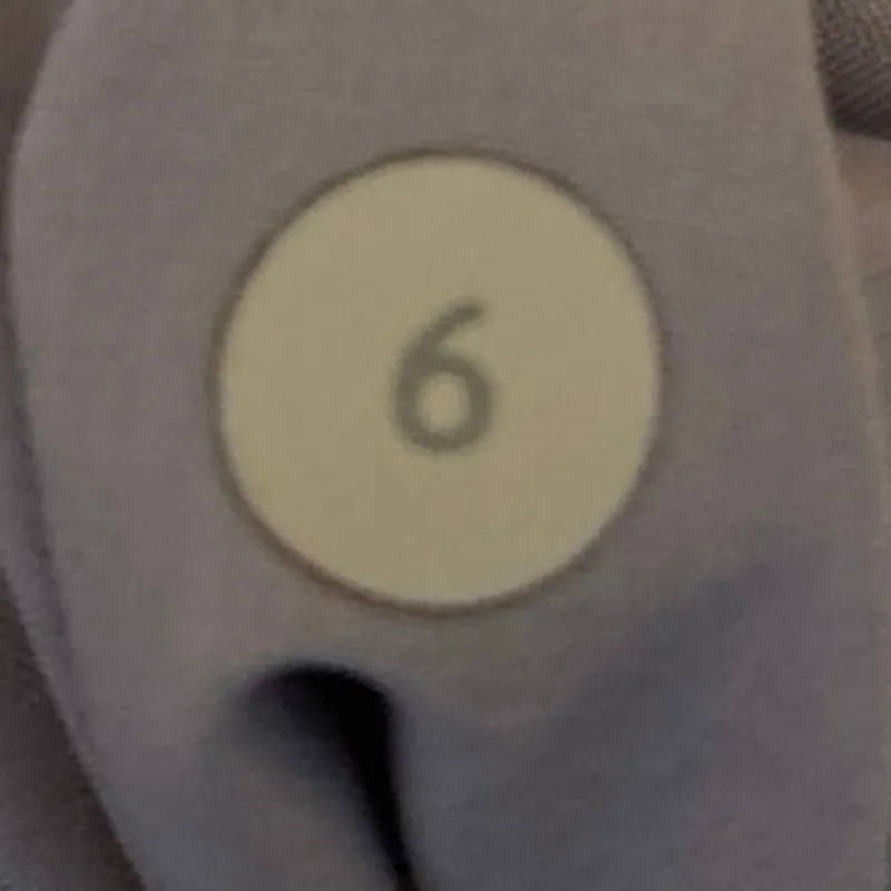 Lululemon Tracker Women's Purple Mid Rise Workout Athletic Running Shorts Size 6 - Image 5