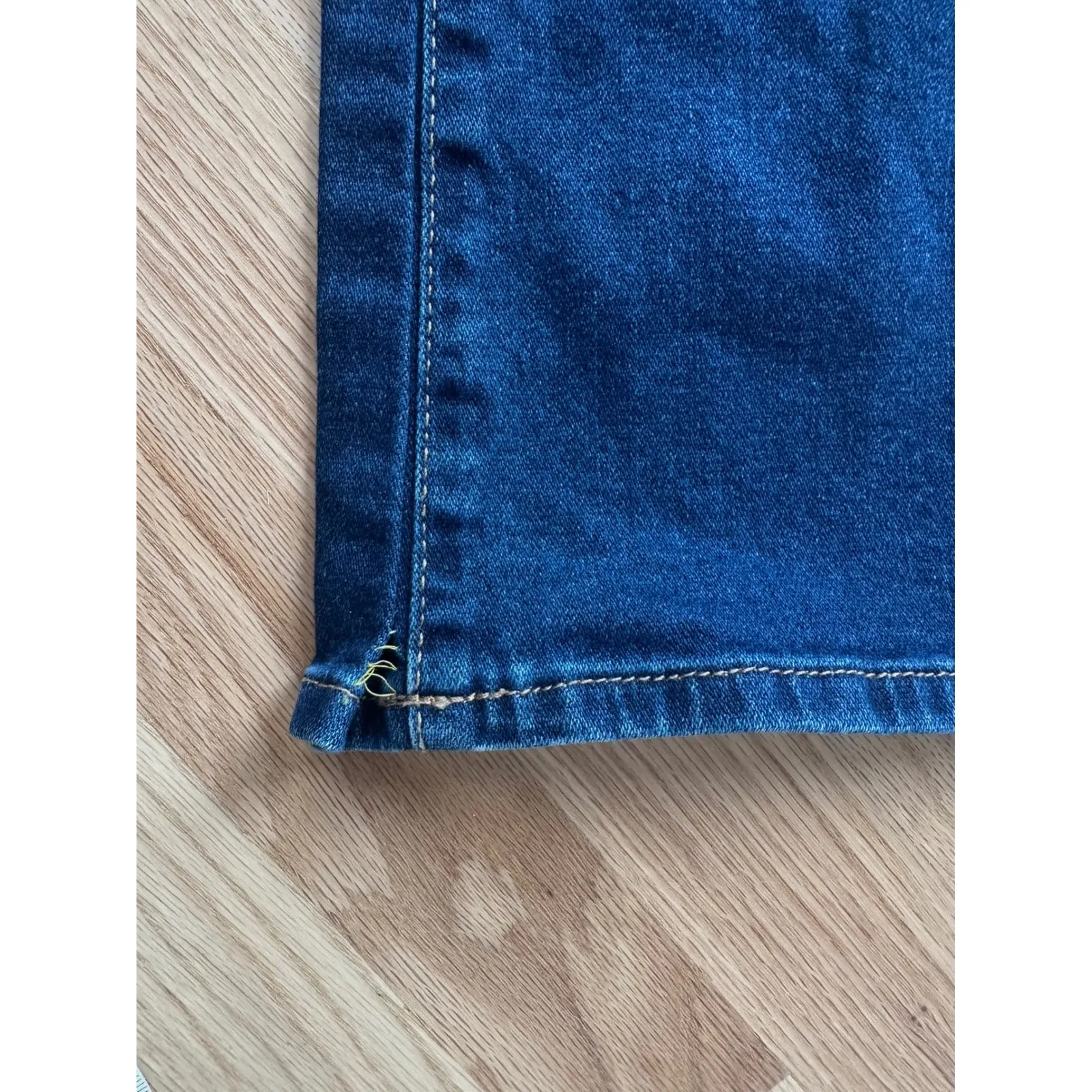 Wrangler Wanderer High Rise Flare Jeans Womens Size 26 Dark Wash Denim - Image 12