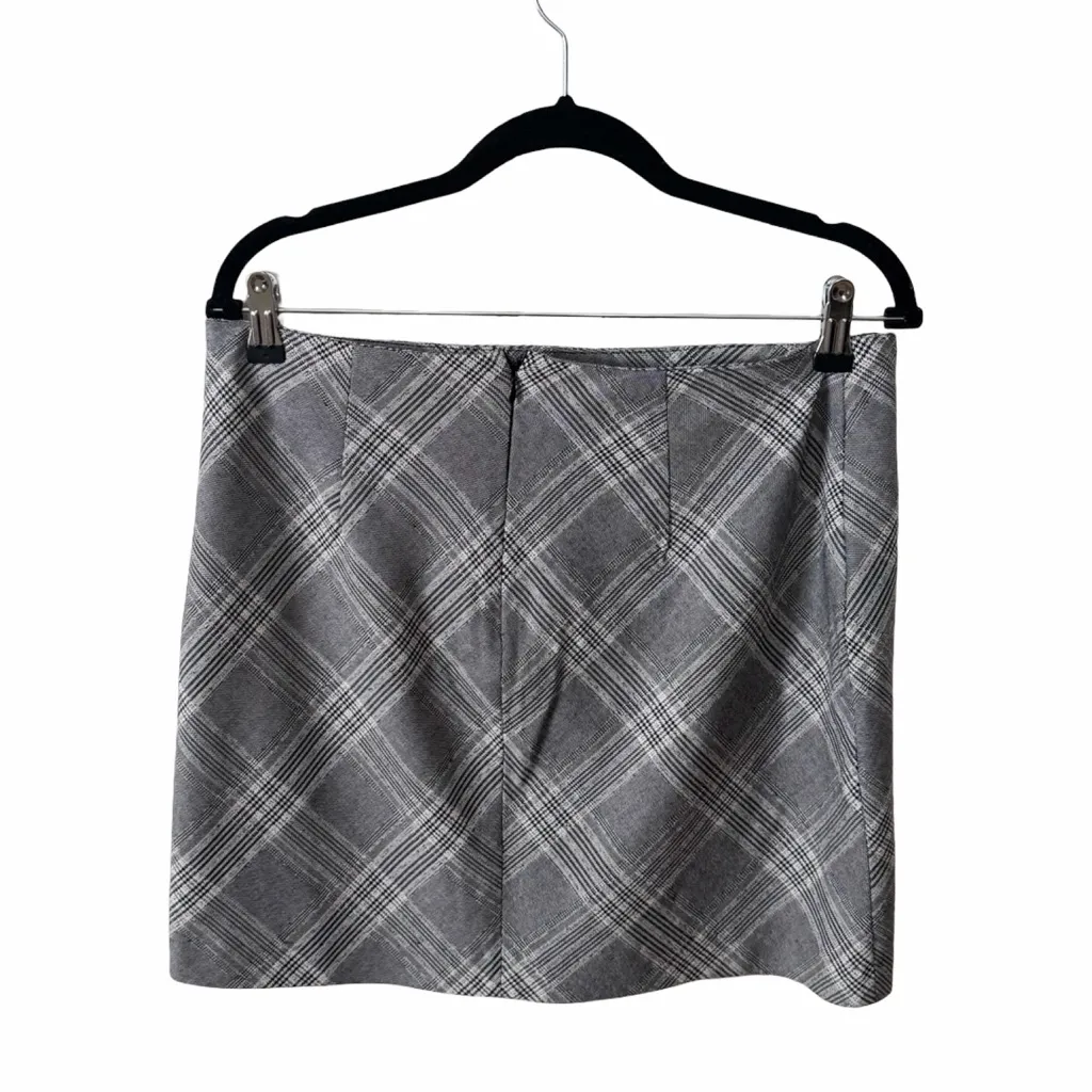 FREE PEOPLE Plaid Fringe Faux Wrap Gray Mini Skirt Sz 12 - Image 4