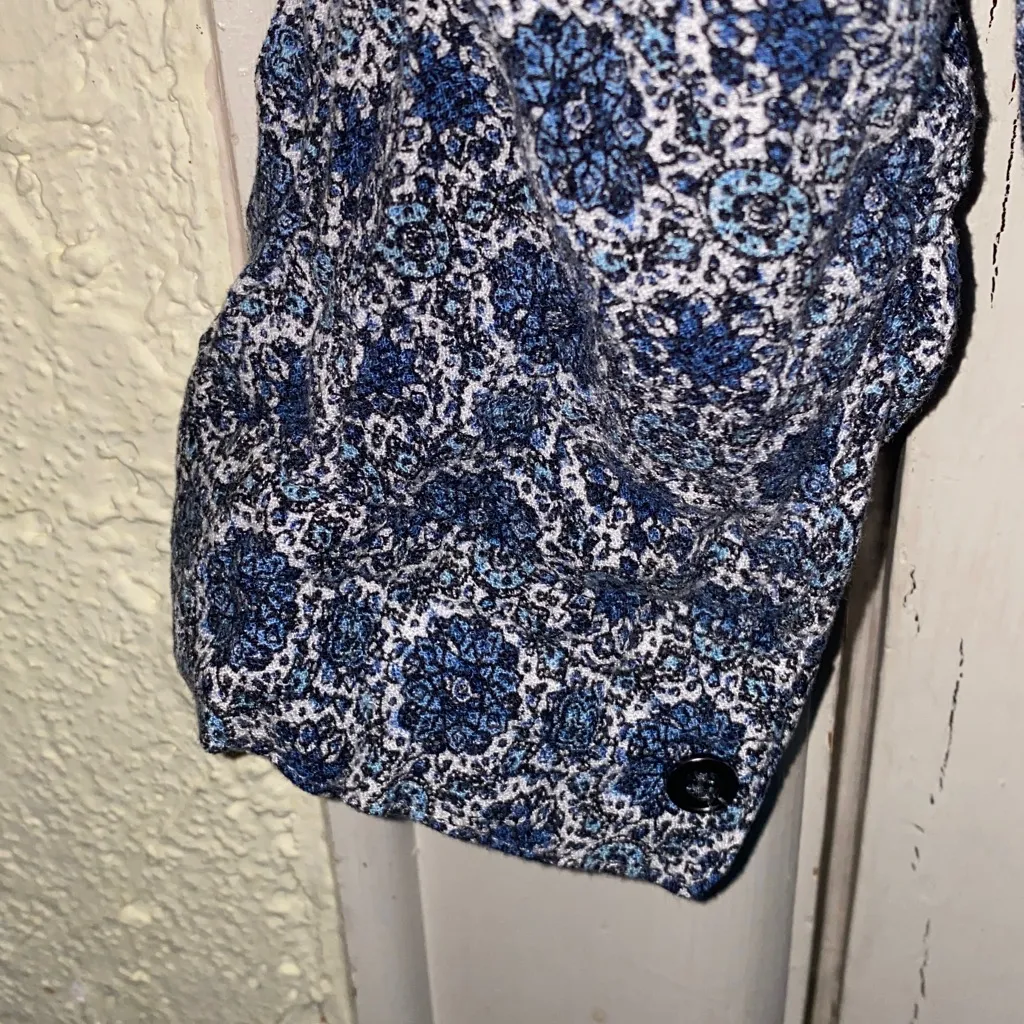 Roz & Ali Blue & Black Floral V-Neck High Low Button Up Embellished Blouse - Image 6