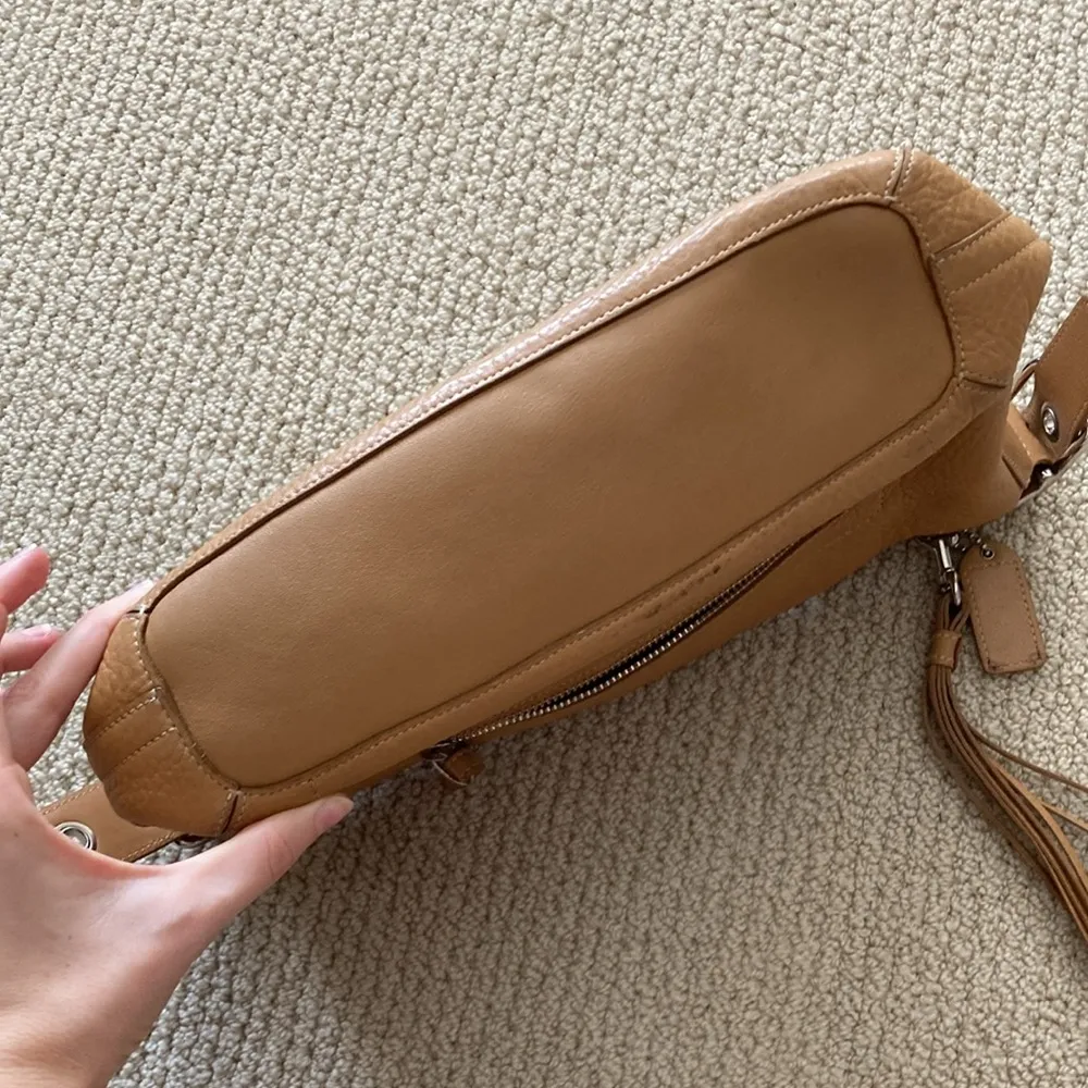 Coach Legacy East West Tassel Shoulder Handbag Vintage Leather J0693-F02188 Tan - Image 9