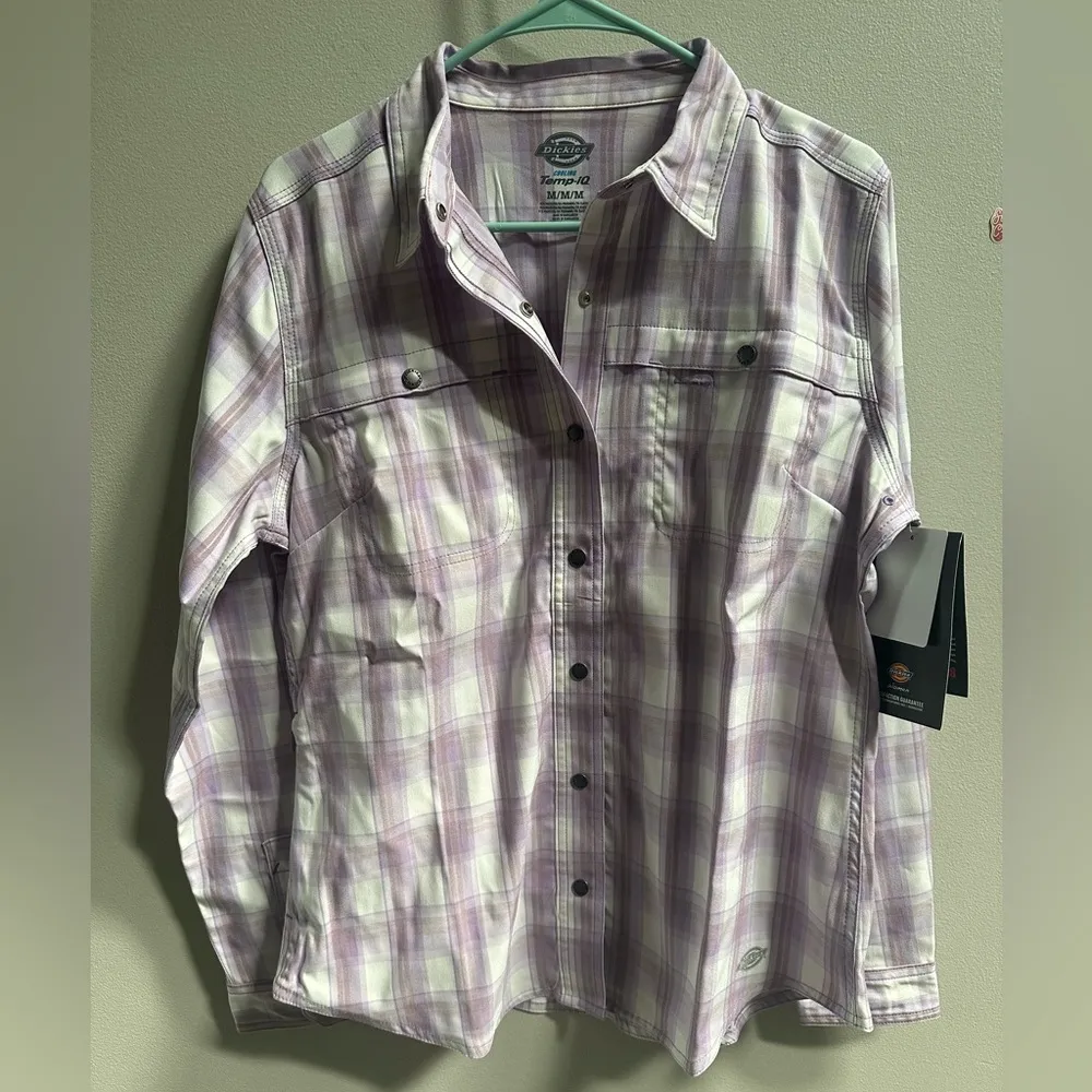 NEW Dickies Cooling Roll-Tab Work Shirt in Purple Rose Hillside Plaid Women’s M - Image 4