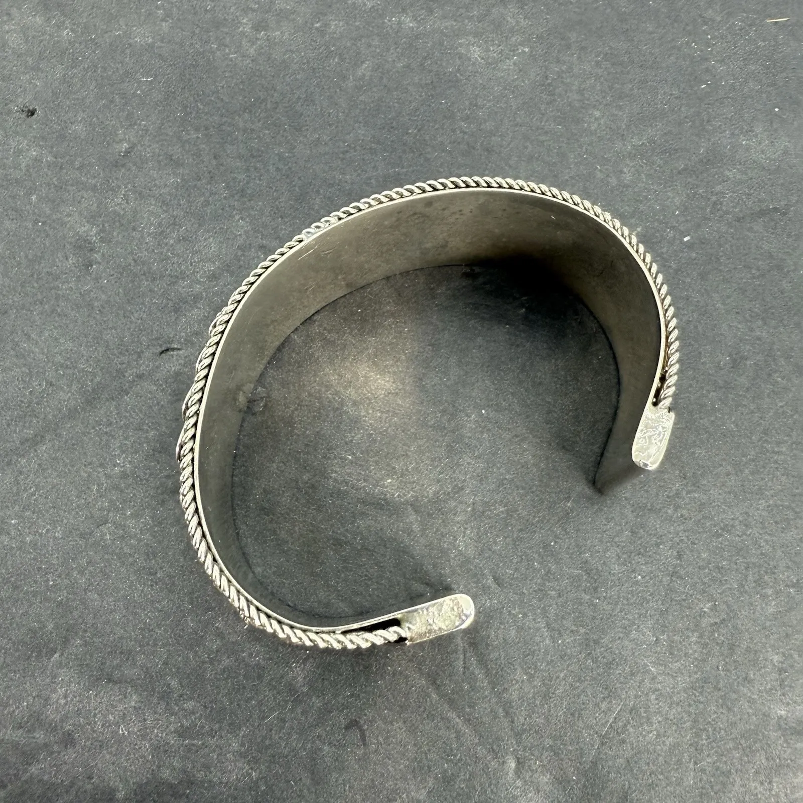 Vintage Silver Plate Black Rhinestone Cuff Bracelet Eternity Weave Rope Twist - Image 7