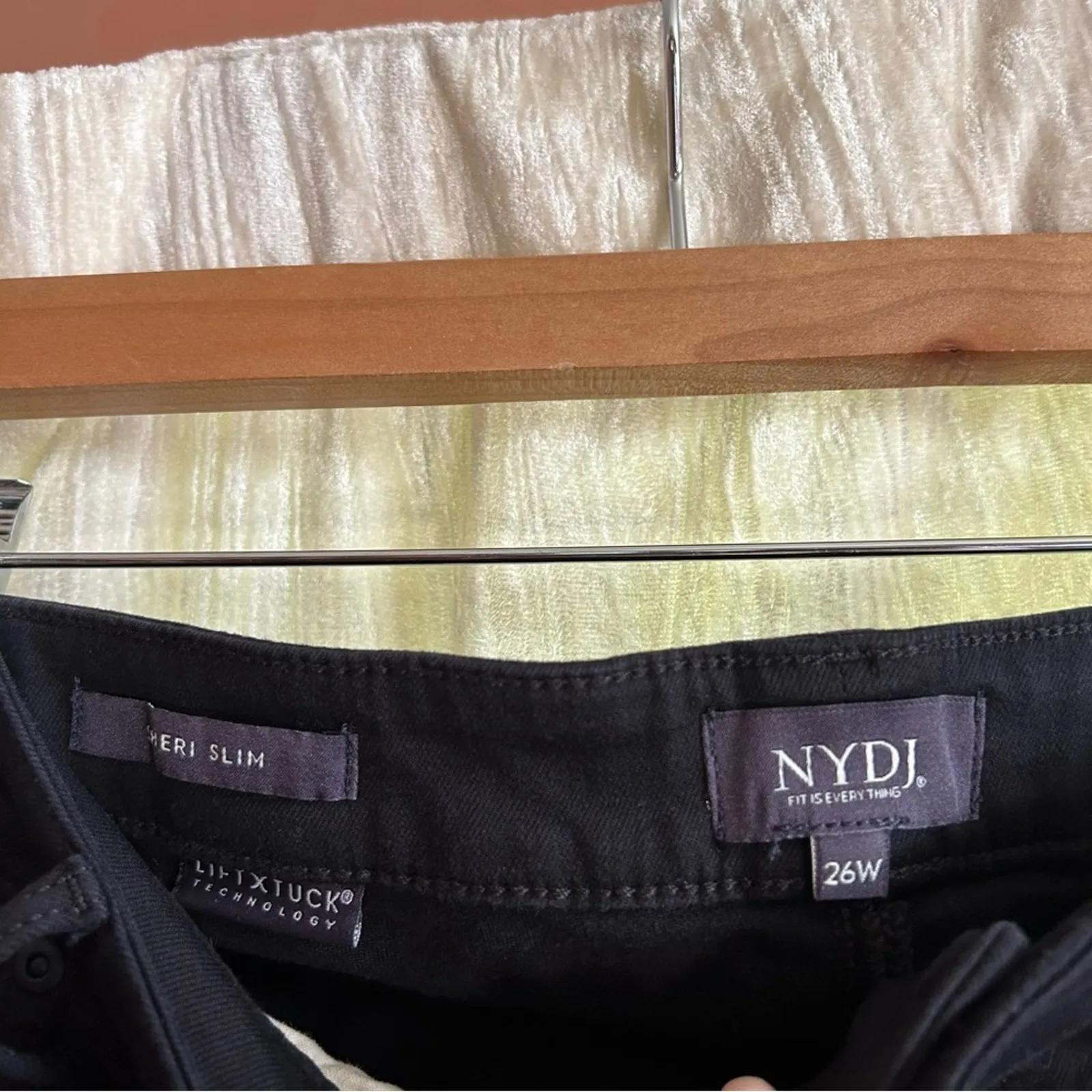 NYDJ Sheri Slim Ankle‎ Jeans with Roll Cuff in Black Lift Tuck NWT Plus Size 26 - Image 6