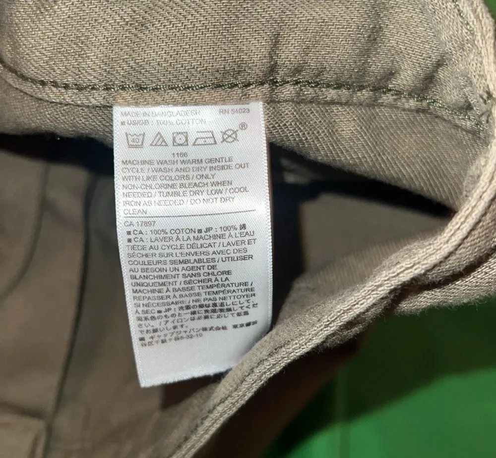 Banana Republic 100% Cotton Women's Olive Denim Shorts size 14 - Image 5