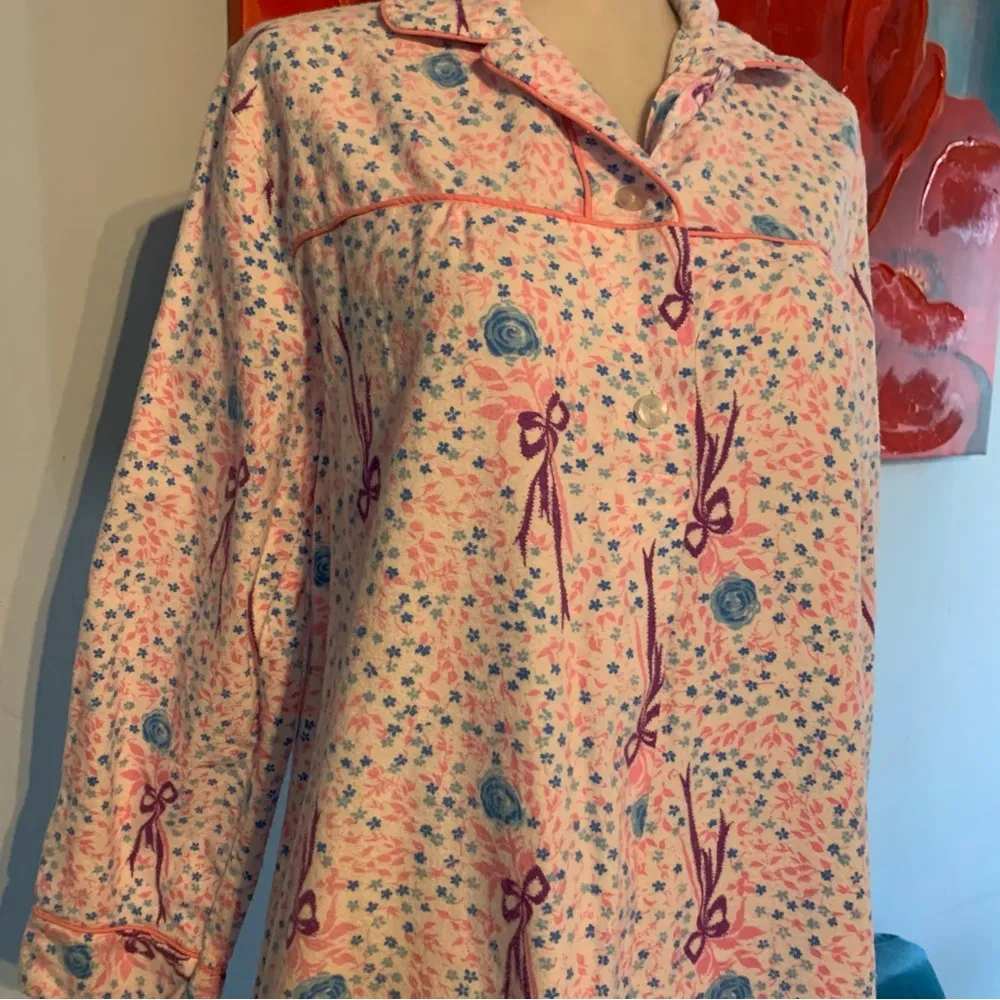 Vintage Millay Flannel Nightgown Pajamas Feminine S Small Pink - Image 2