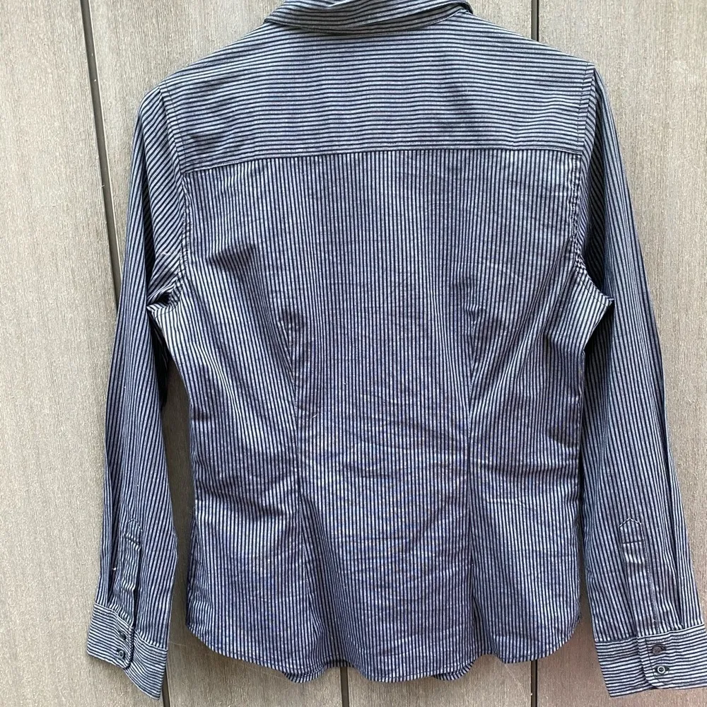 The Limited  Essential Shirt - Image 4