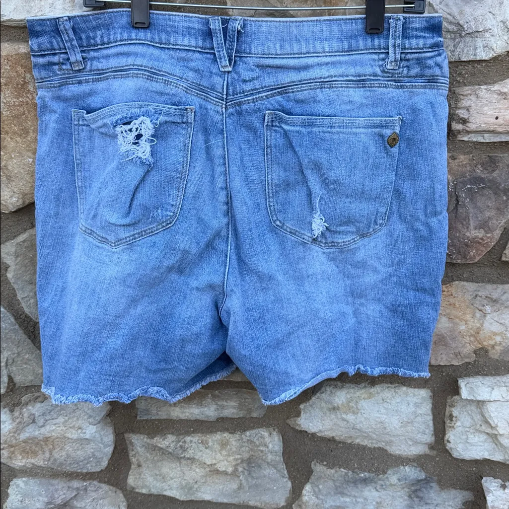 Democracy Blue Distressed Jean Shorts size 16 - Image 3