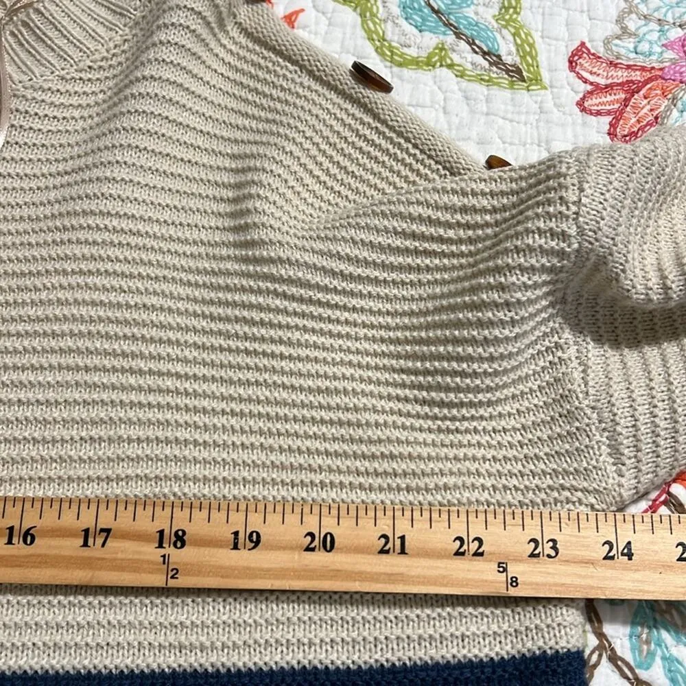 eesome women's size med/large drop shoulder striped pullover cream sweater Green - Image 5