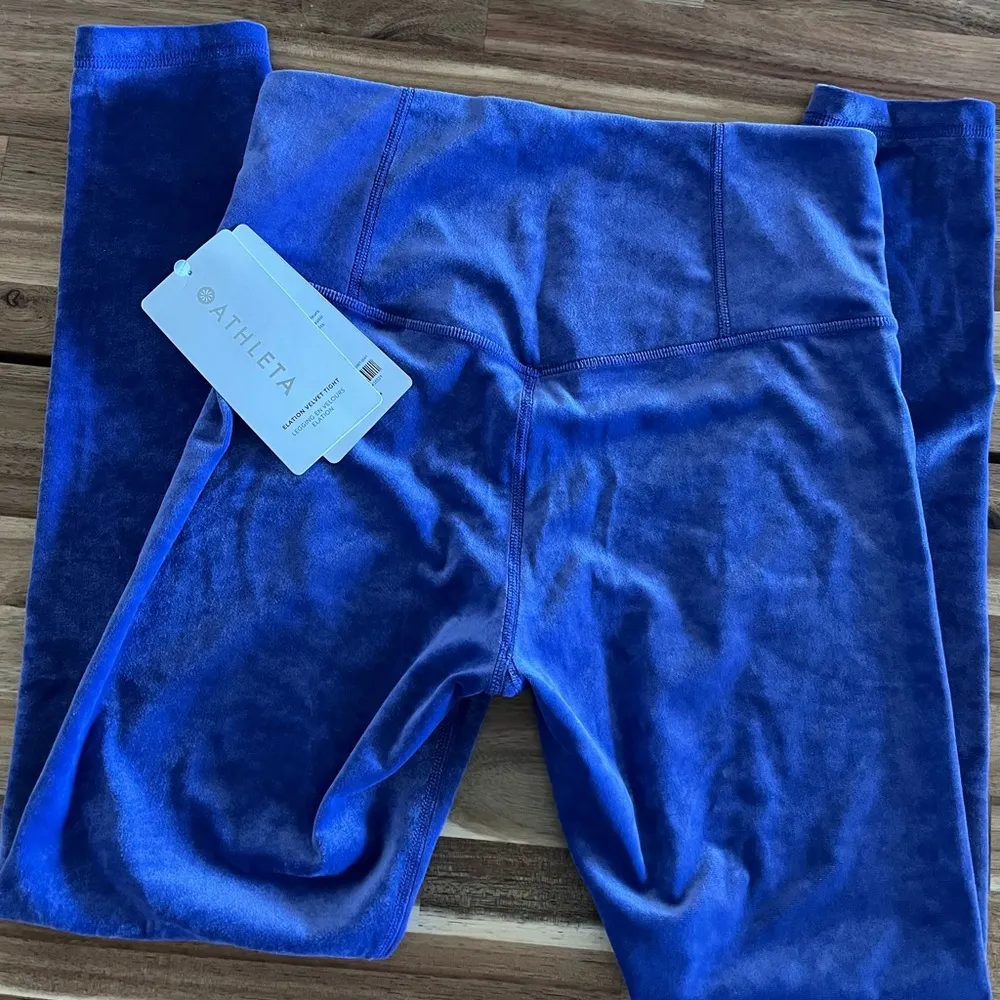 NWT Athleta Elation Velvet Tight 26” Size Small - Image 7