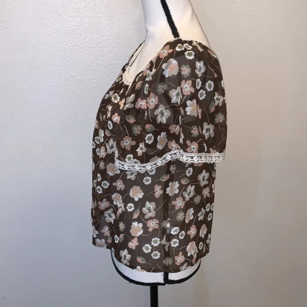 Candie's  brown floral lace sheer blouse - Image 5