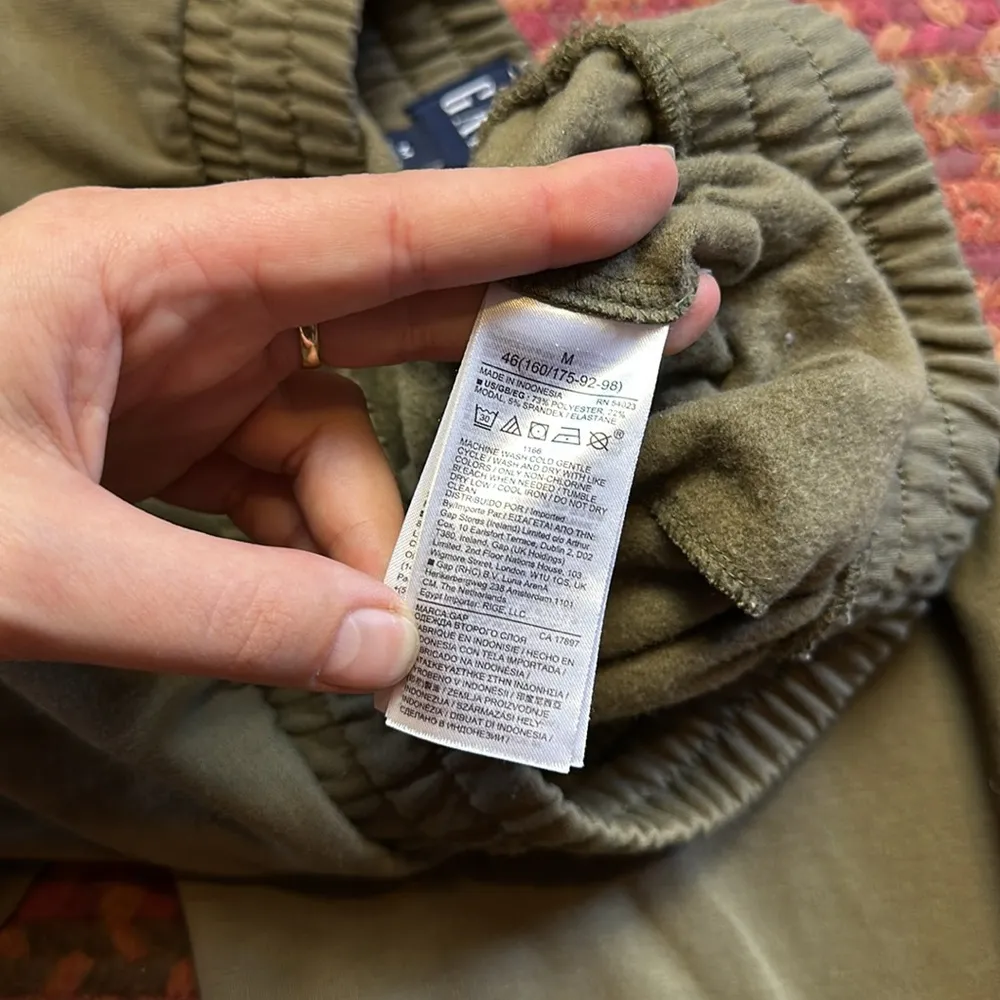 GAP ARMY GREEN MODAL JOGGER SWEATPANTS - Image 4