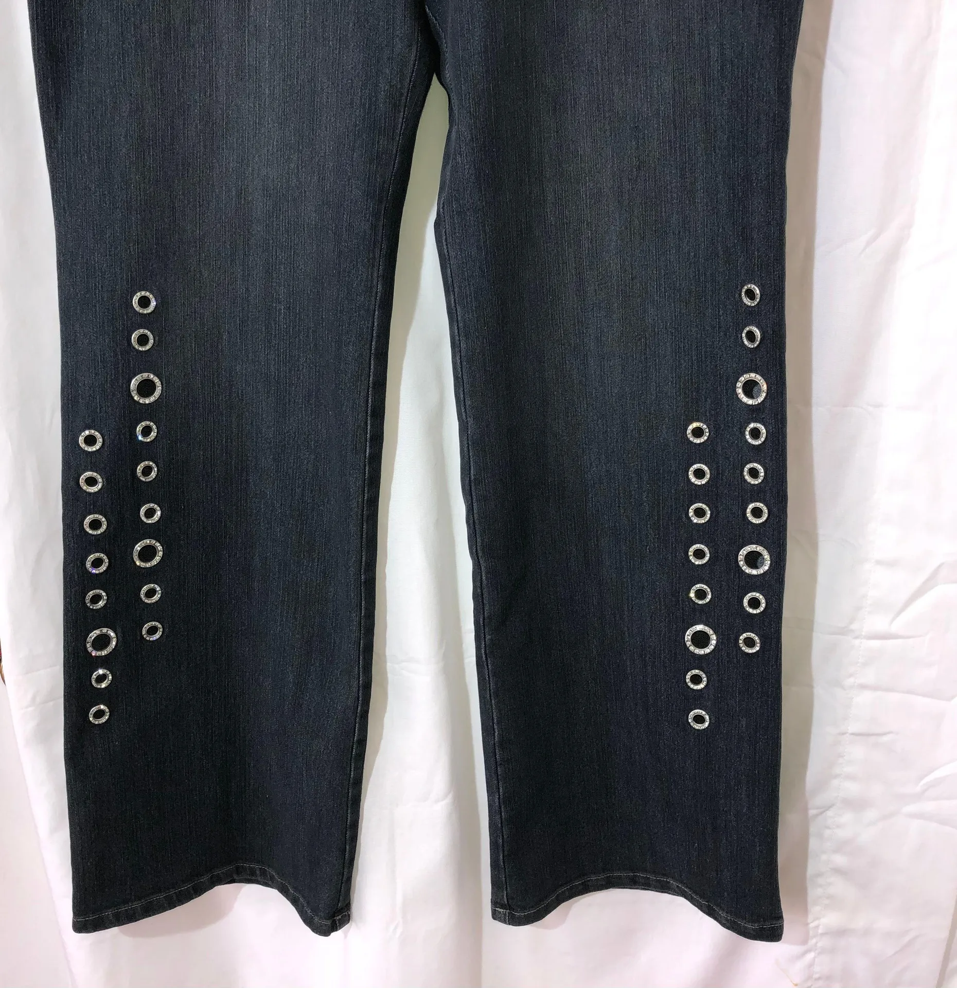 V Cristina Jeans - Image 5