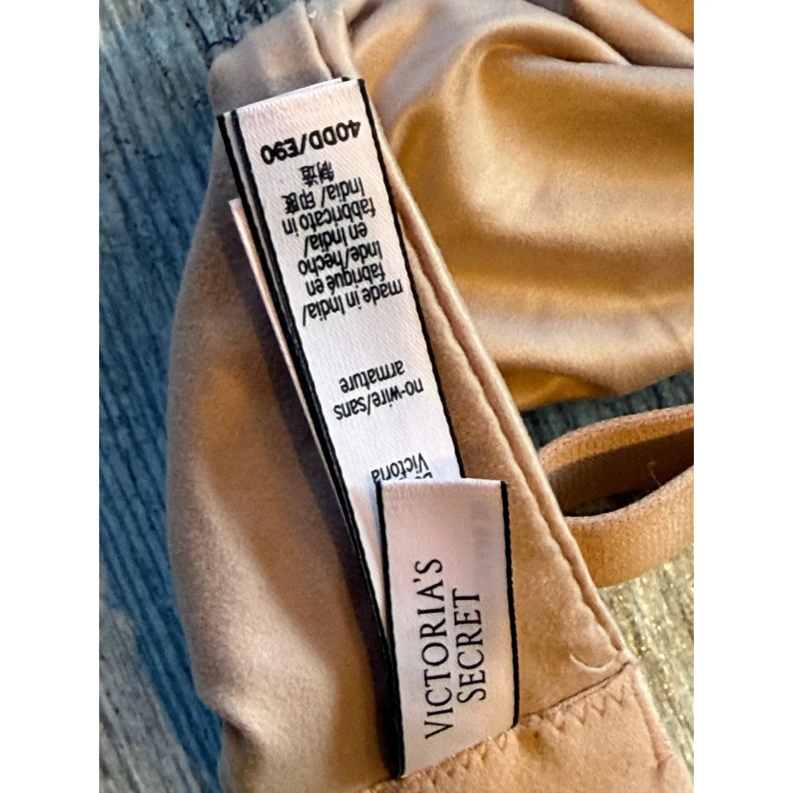 Victoria's Secret 40DD Push Up T-Shirt Bra No Wire Free Plunge Heart 40 DD - Image 4