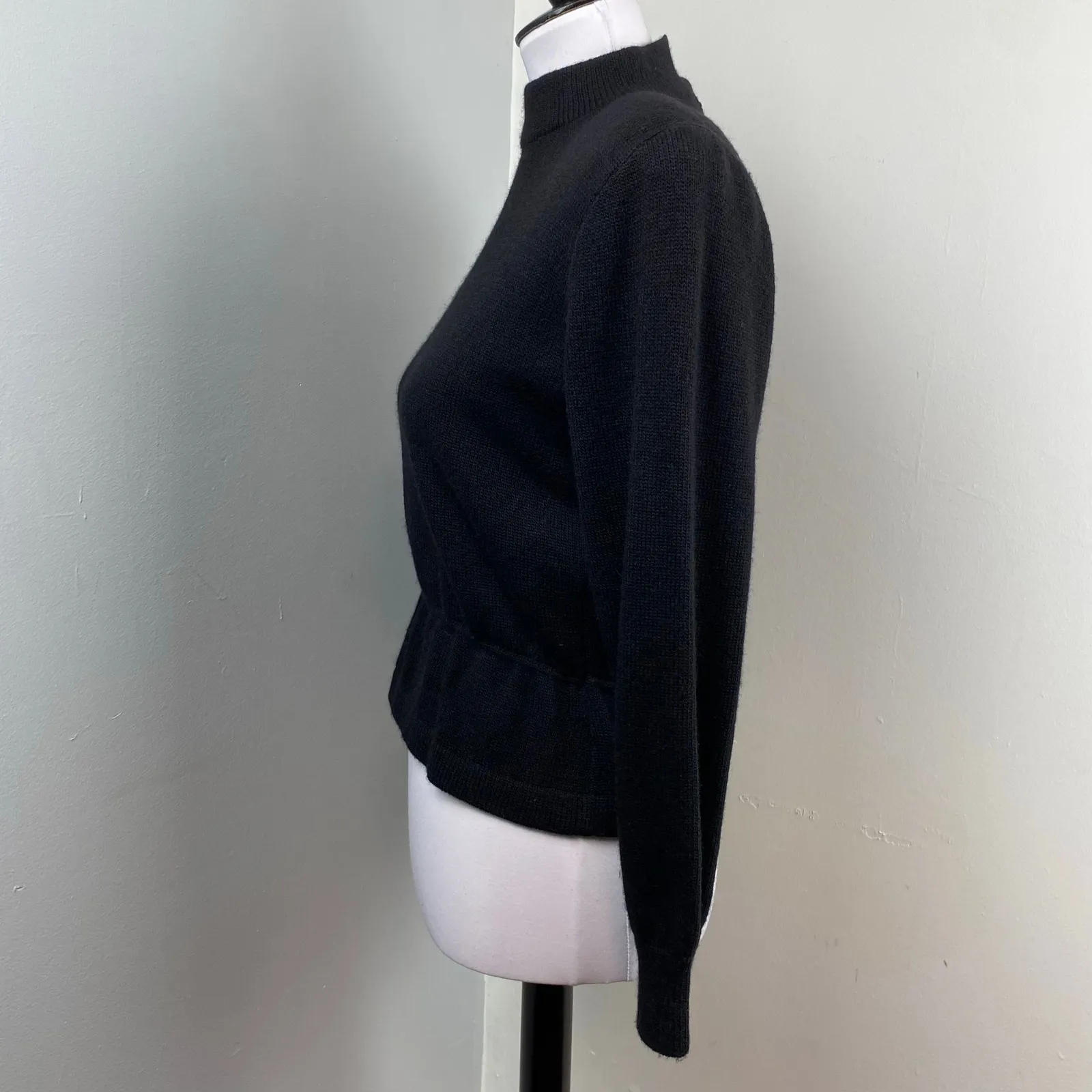 St. John 80s Black High Neck Gathered Waist  Peplum Santana Knit Sweater Size 6 - Image 8