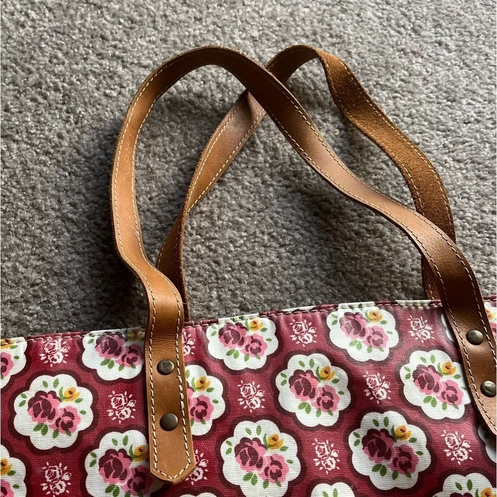 Vliving Red Rose Shabby Chic Leather Trim Tote Purse - Image 2