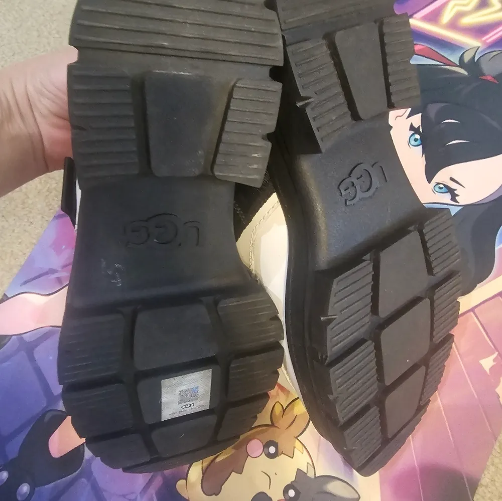 UGG ASHTON SHOES - Image 8