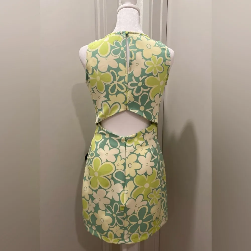 Retro 60s Mod Neon Green Floral Print Mini Dress - XS - Image 2