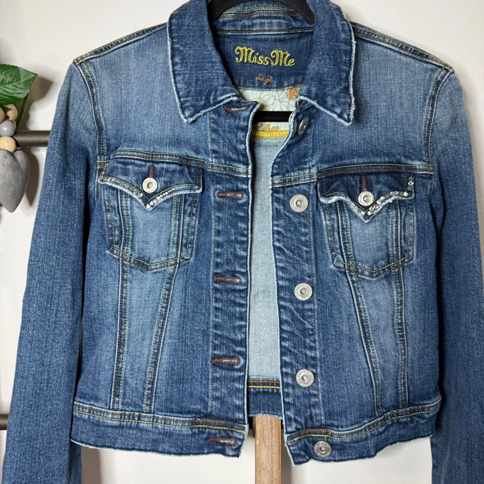 Miss Me Denim Jacket Embellished Rhinestone Cross Rock Cropped Blue Size Large - Image 3