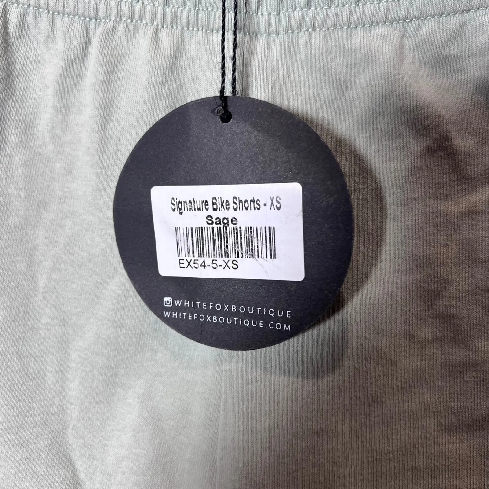 White Fox Signature Bike Shorts Sage Green XS Lounge Activewear Workout - Image 7