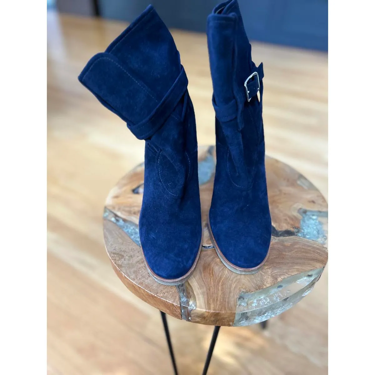 Gianvito Rossi Navy Suede Ankle Adjustable Buckle Boots Sz40 - Image 3