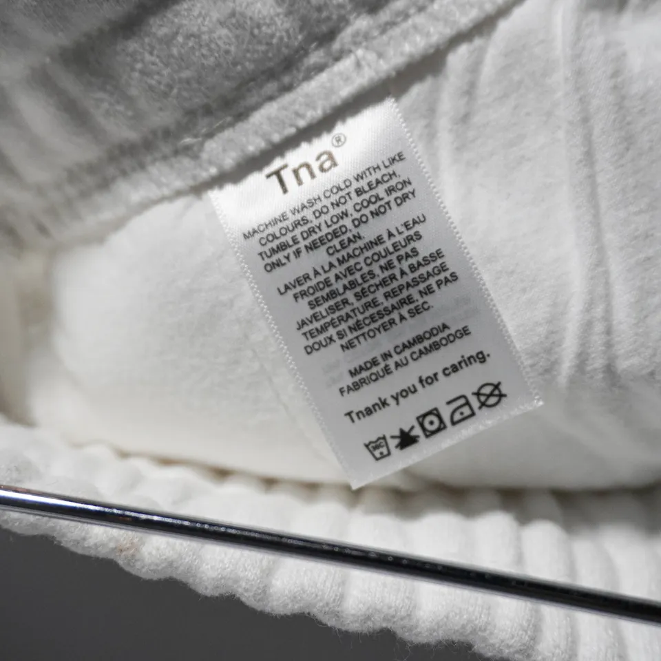 TNA Aritzia Cozy AF Fleece Cotton Boyfriend Mini Sweat Shorts Lounge White Small - Image 3