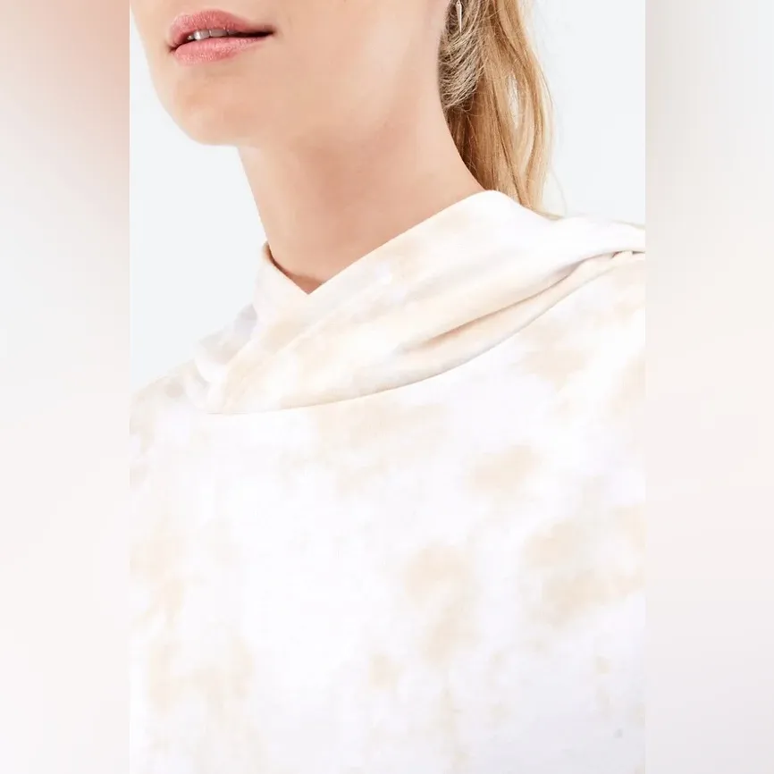 Fabletics Women’s Eco-Conscious Crop Hoodie Honey Magma Tie Dye XL - Image 3