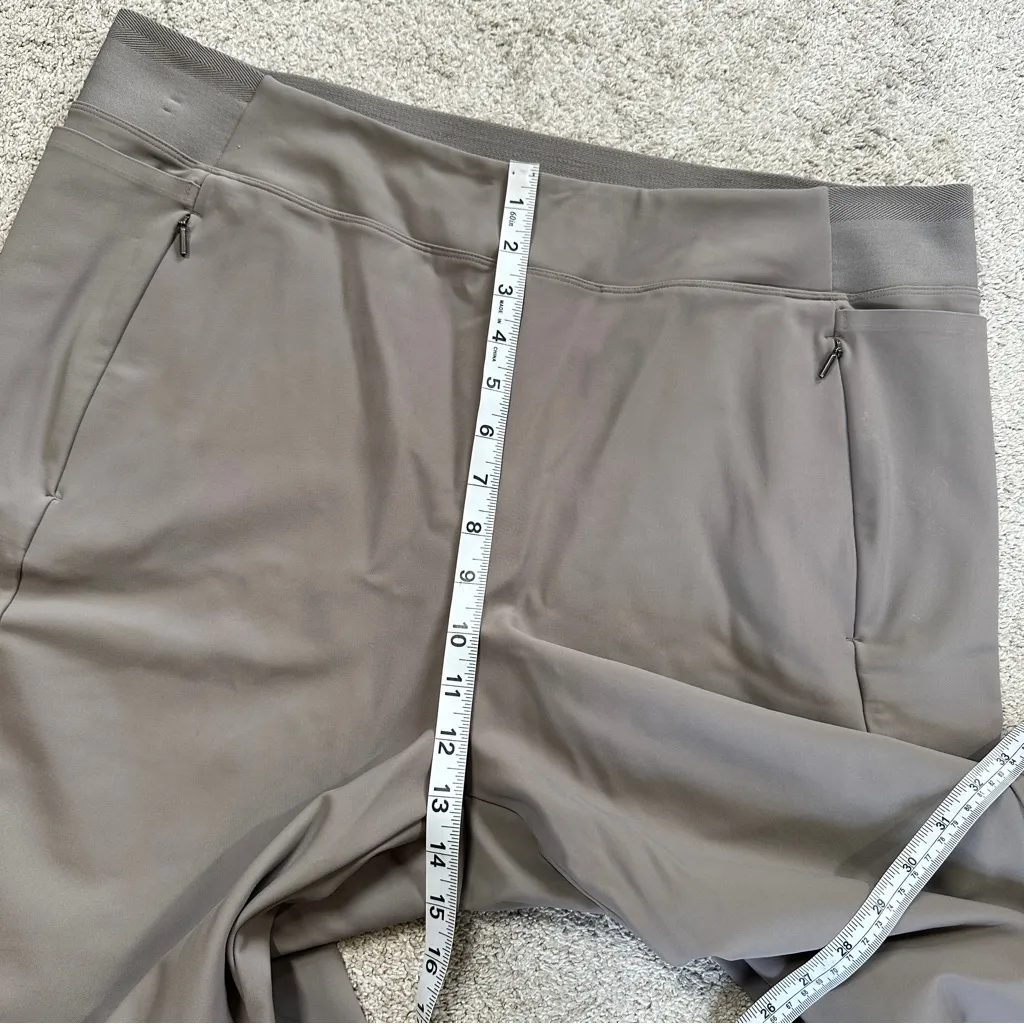 Athleta Women’s Stellar Tight Legging Pants Pull On UPF 50+  in Pyrite Size 20 - Image 13