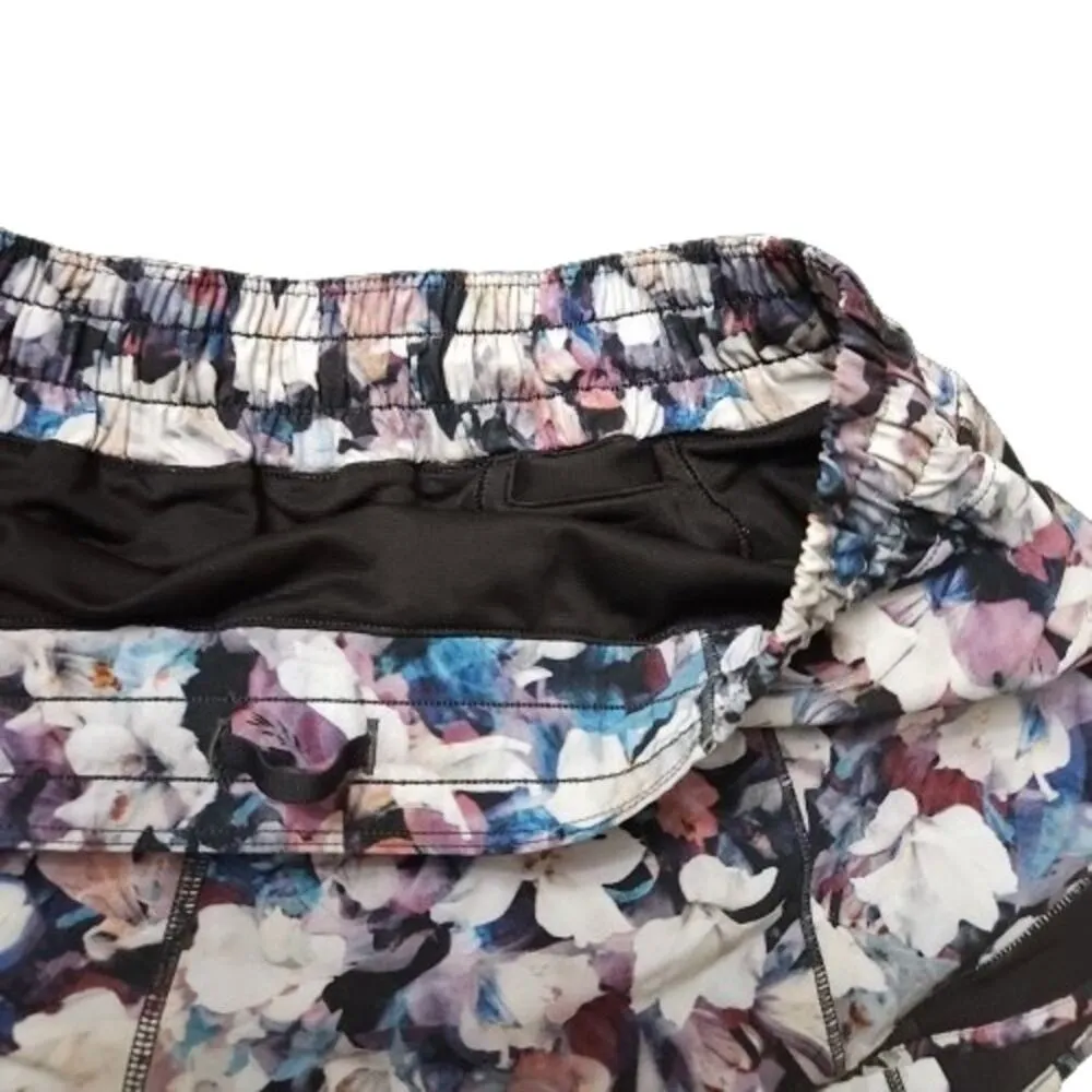 lululemon athletica Hotty Hot Short II *2.5" - Image 5