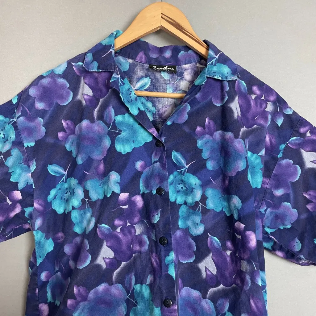 Vintage Floral Shirt Floral Eclectic Print Short Sleeve Women Vibrant Top Purple Size L - Image 3