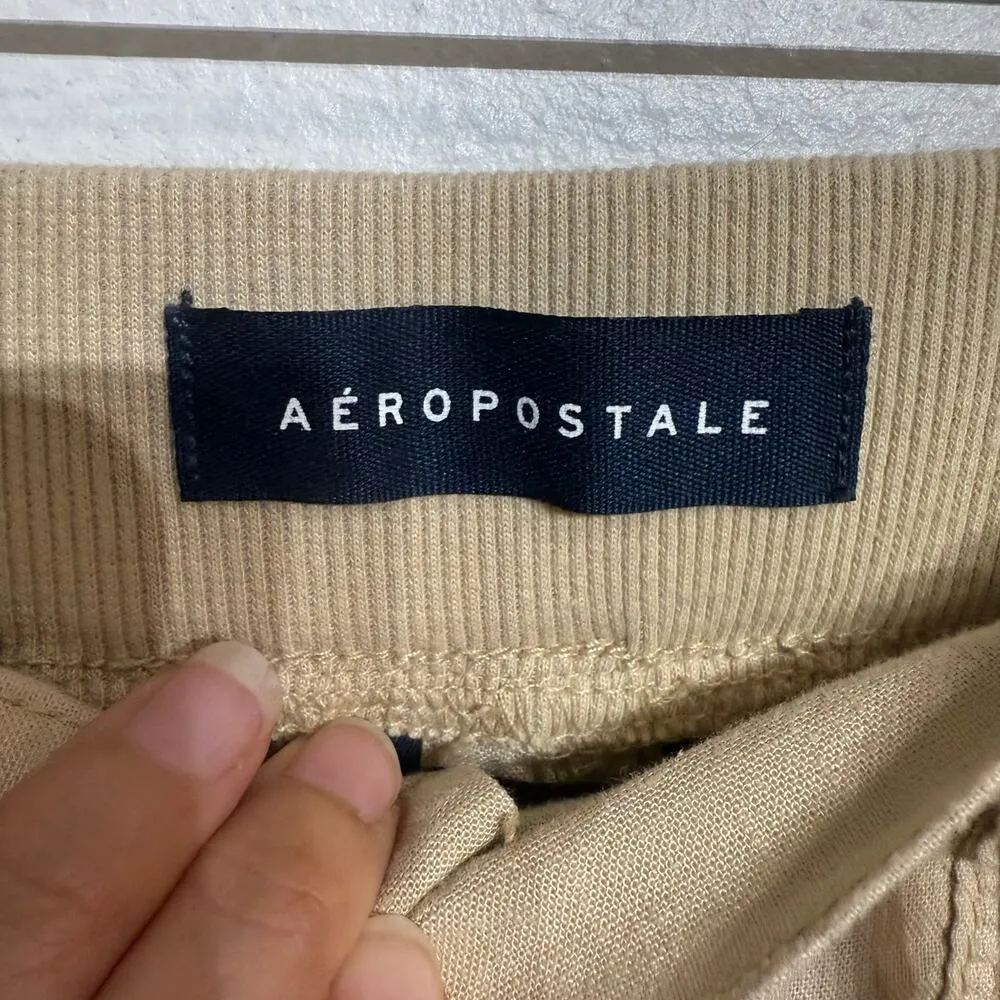 Aeropostale Khaki Cargo Capri Pants Sz M - Image 4