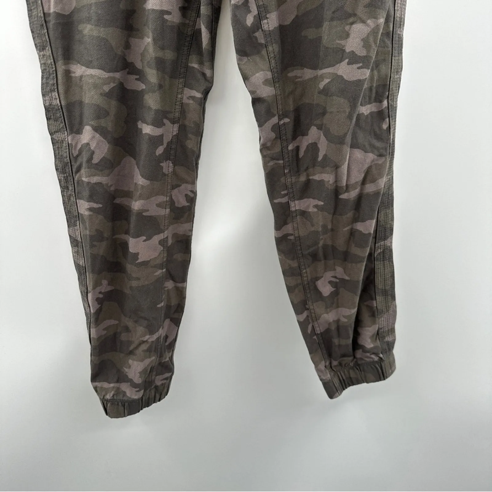 Athleta‎ Camo Farallon Jogger High Rise Drawstring Ankle Pants Size 8 - Image 5