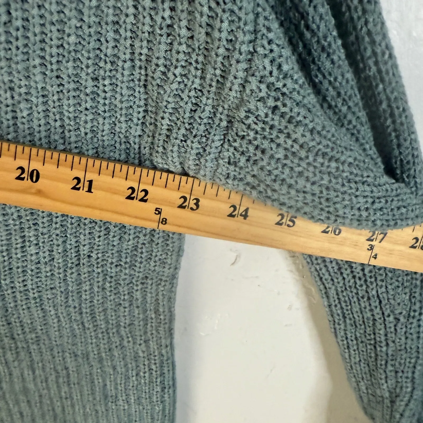 MINE Women's Teal Green Knit V Neck Pullover Sweater Medium Boho Beachy Lagen - Image 5