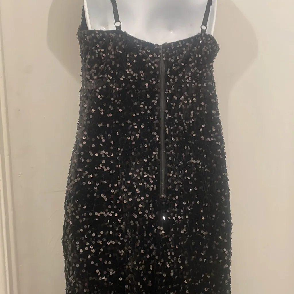 New holiday dress spaghetti straps velvet sequin dress in black Large - Image 8