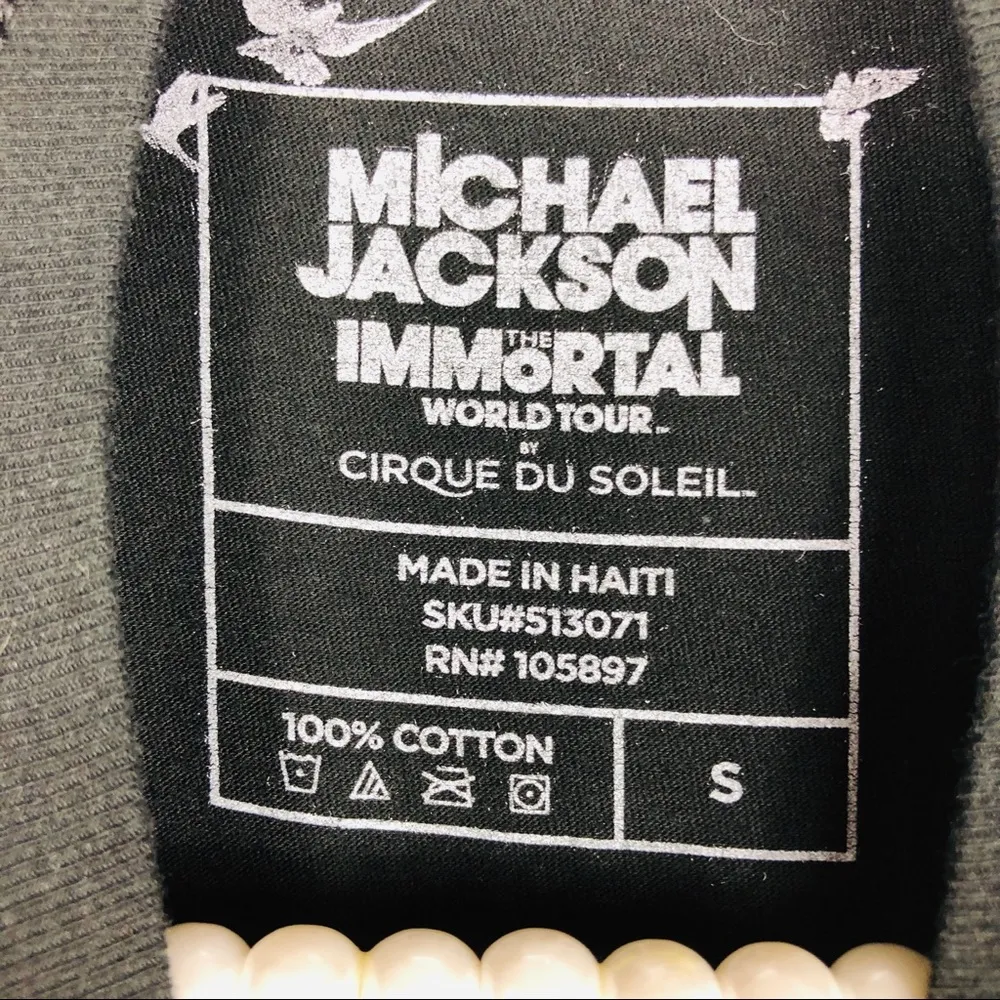 MICHAEL JACKSON | The Immortal World Tour Shirt Gold - Image 5