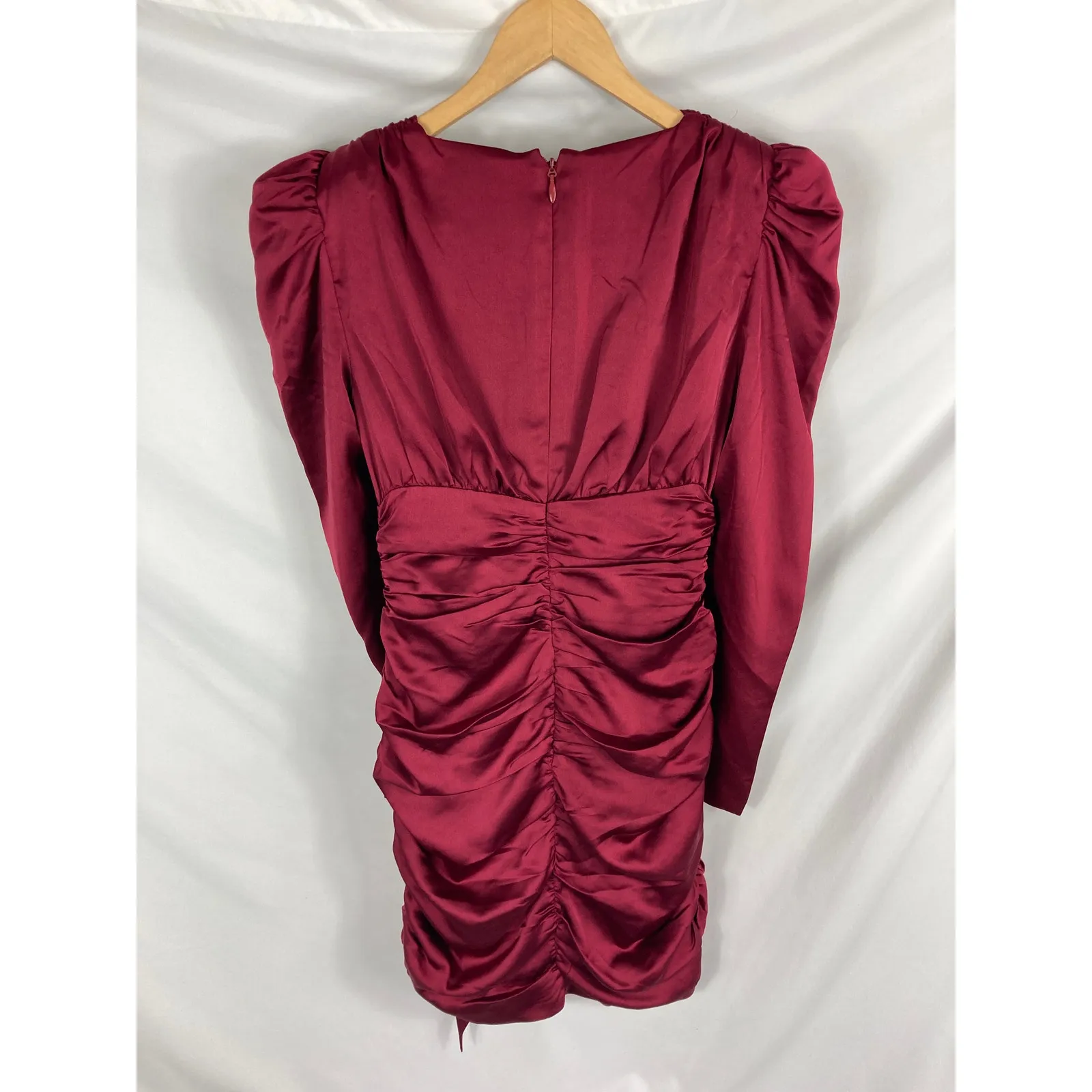 NWOT Lavish Alice Long Sleeve Satin Ruched Dress Red Size 6 - Image 6