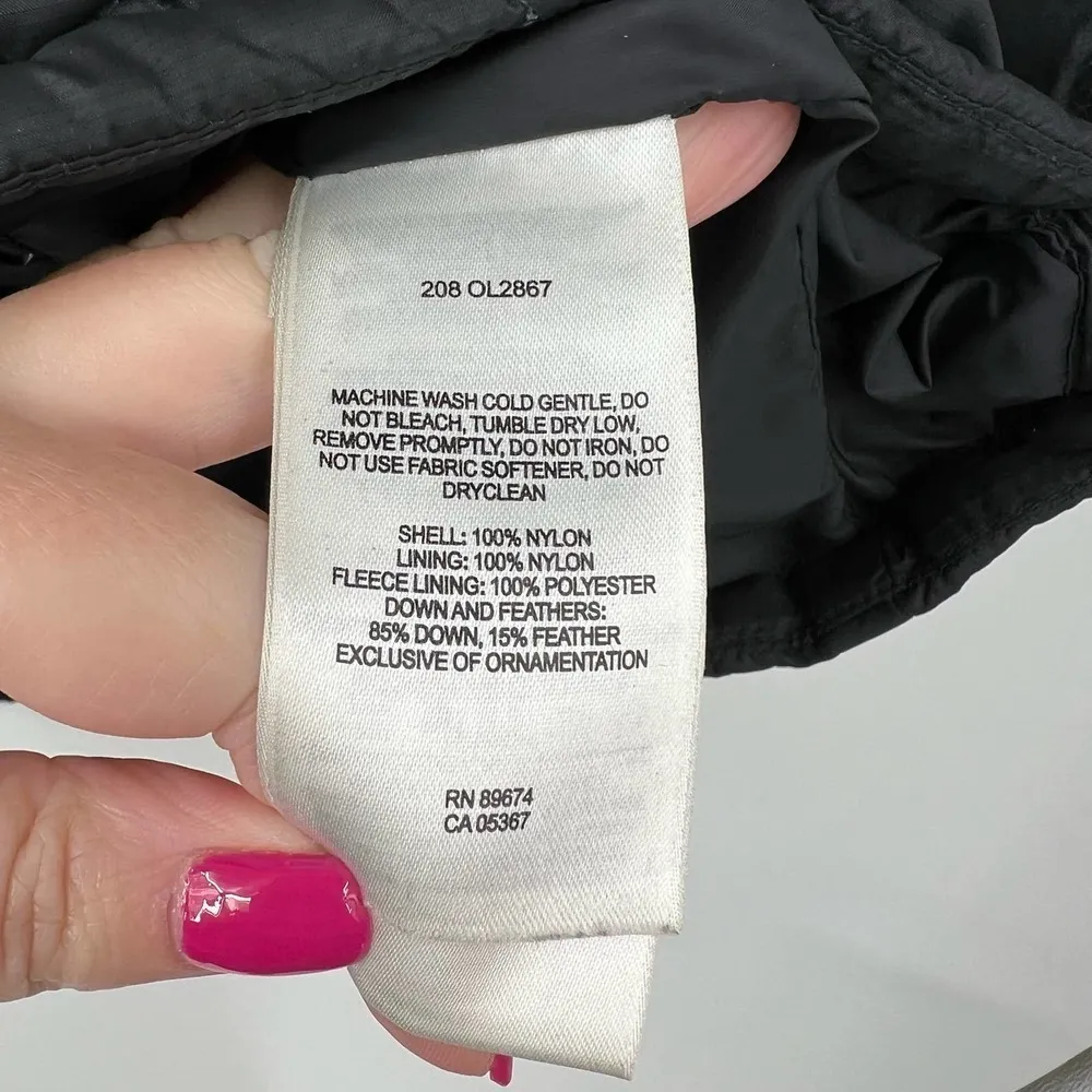 Mountain Hardware black puffer front zip jacket w/ pockets warm women size small - Image 8