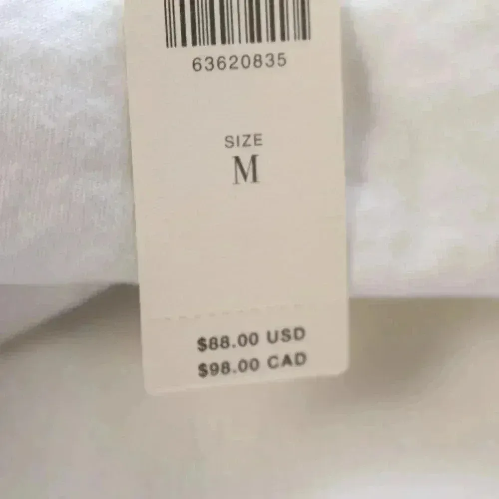 NWT TRULY MADLY DEEPLY Top - Image 6