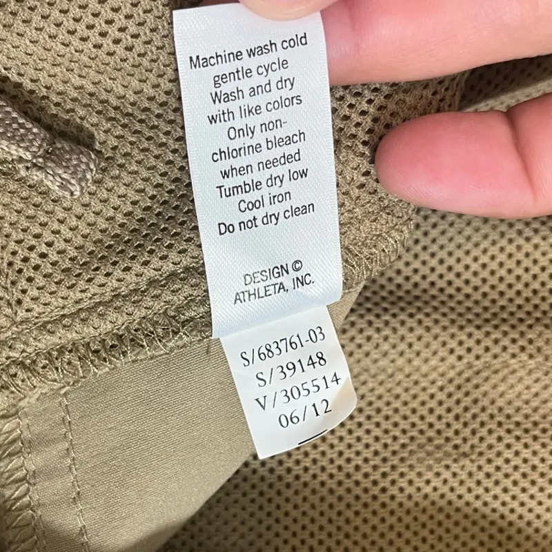 Athleta Tan Dry Dipper Wide Leg Hiking Travel Cargo Pants Size 16 bootcut 683761 - Image 4