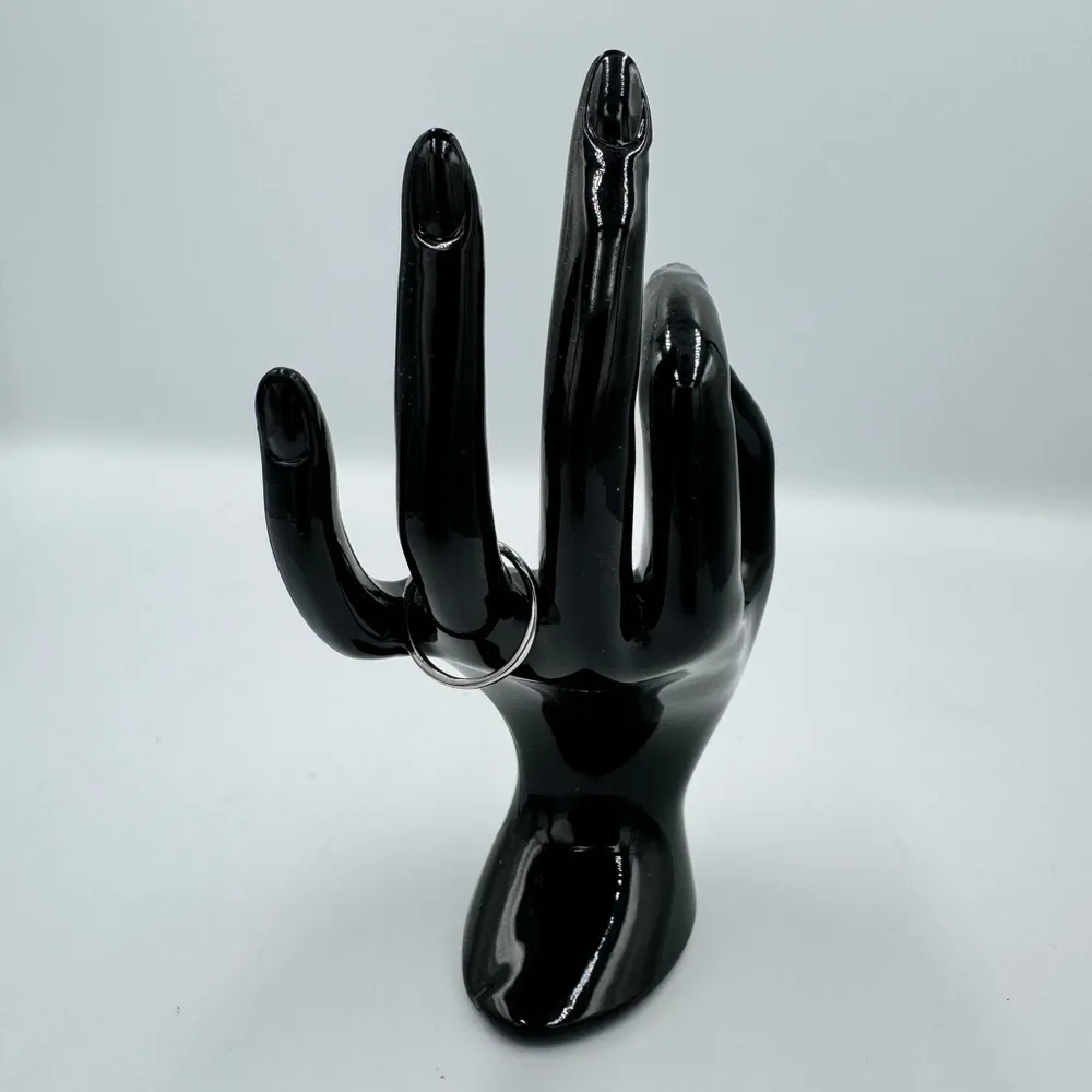 NWT Gender Neutral Simple Sterling Silver Band Size 10 - Image 2