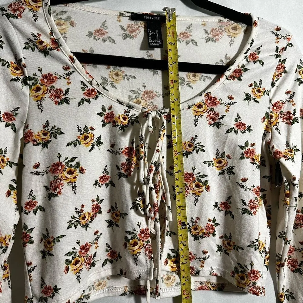 Forever 21, Floral cropped top - Image 3