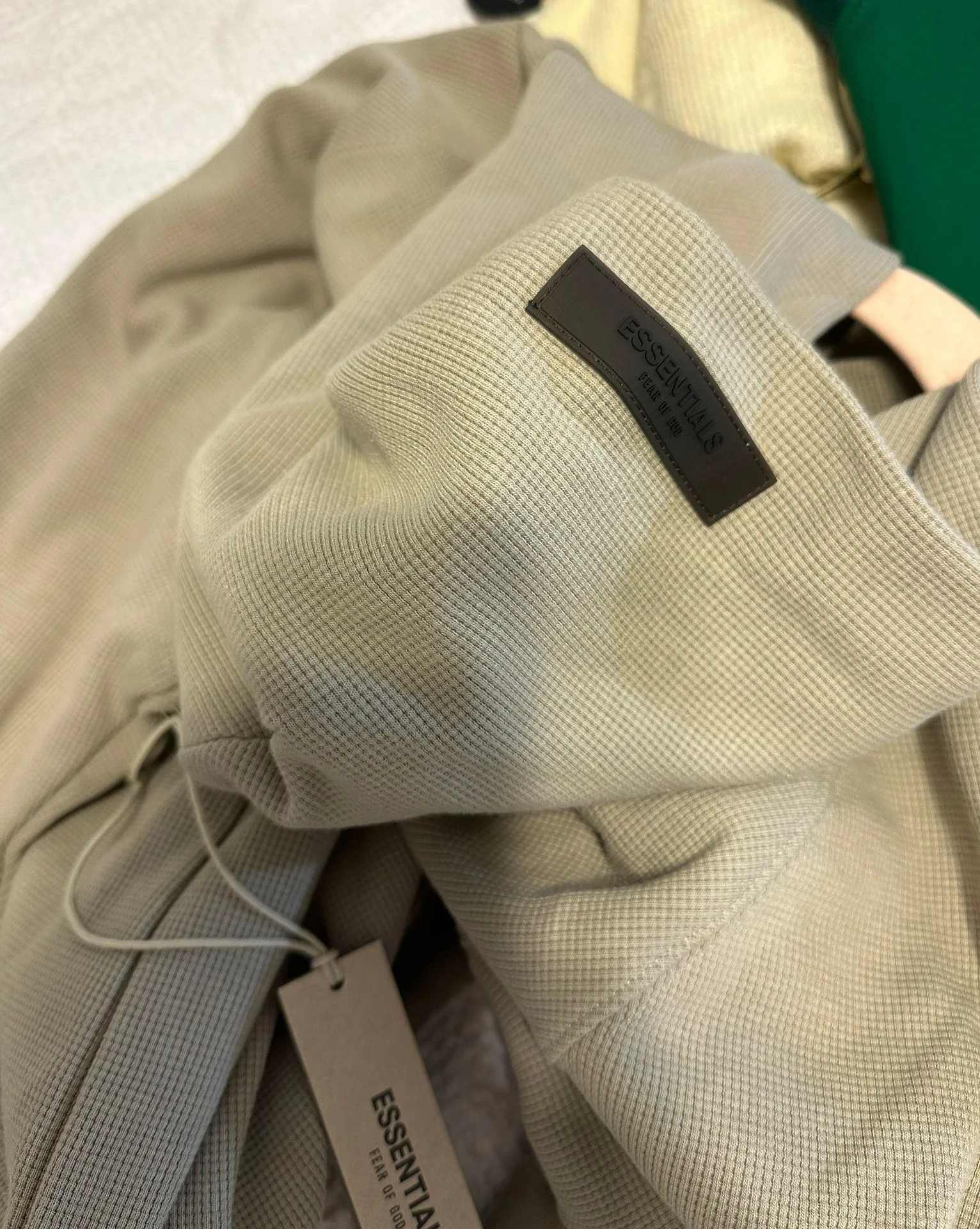 Fear of god Essentials Sweatshirt - Image 6