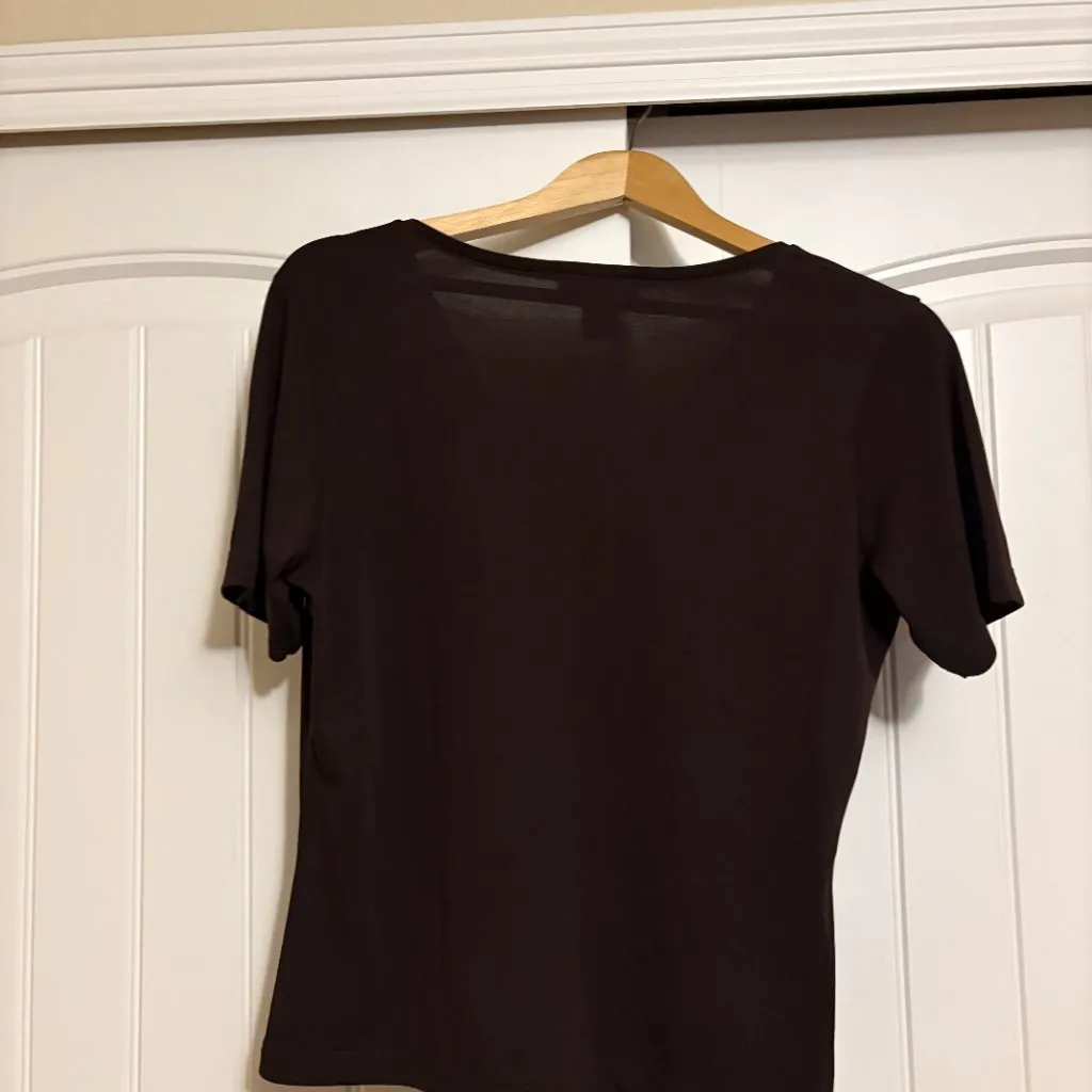 Express Tricot V Neck T Shirt Medium Solid Black Polyester Blend Short Sleeve - Image 3