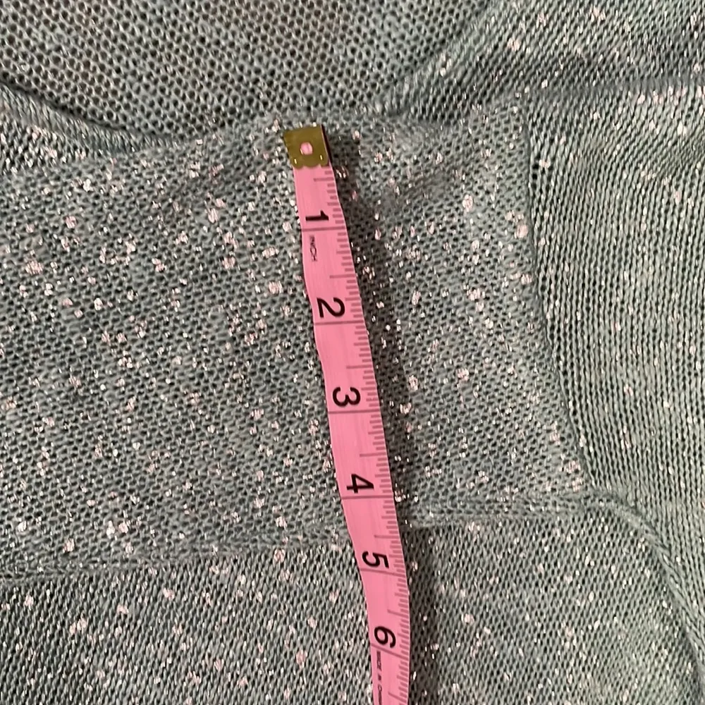 Subtle sparkle ice mint blue lightweight knit crochet half sleeve scoop neck top - Image 4