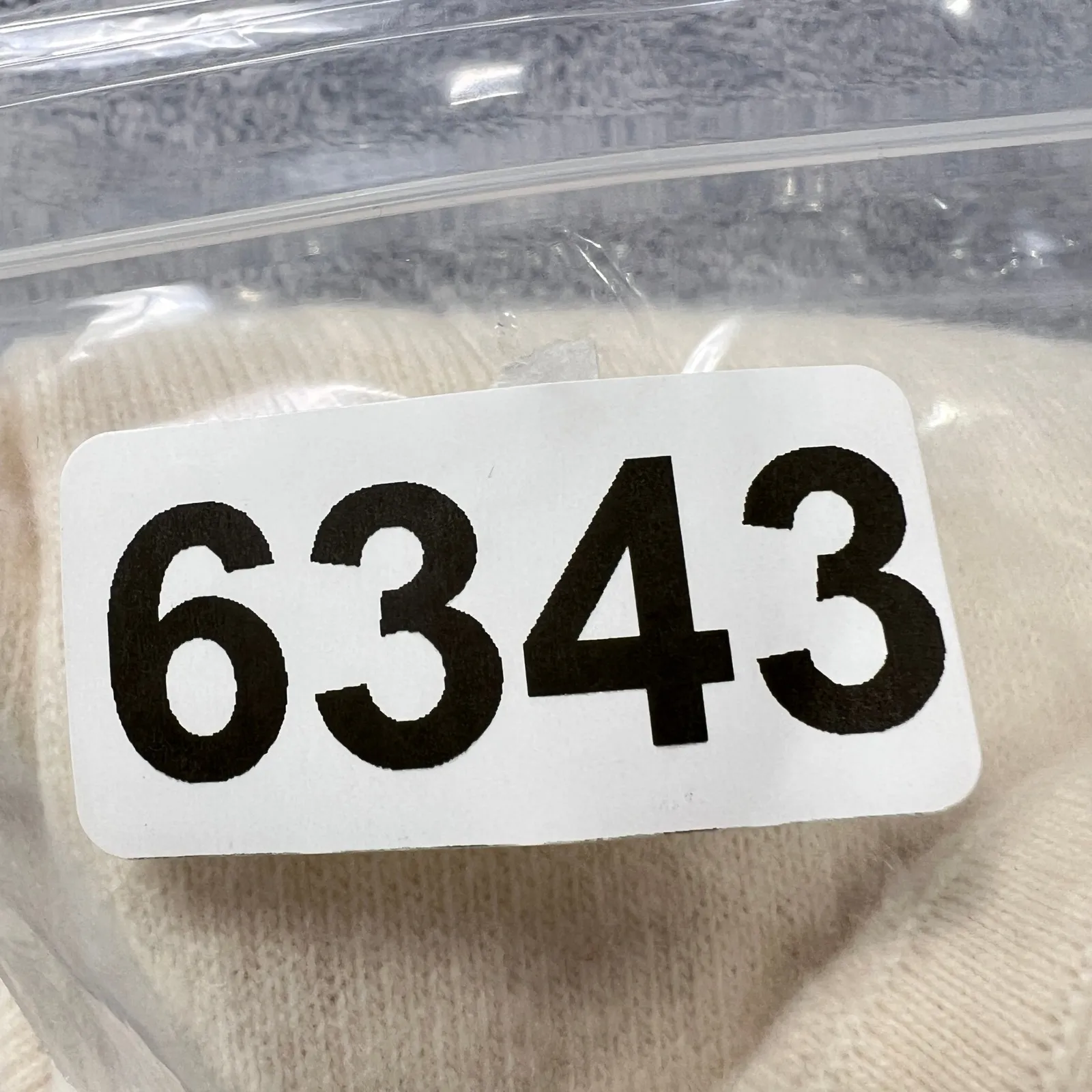 Banana Republic Italian Merino Blend Hoodie Sweater Cream Size‎ M Ribbed Cuffs - Image 9