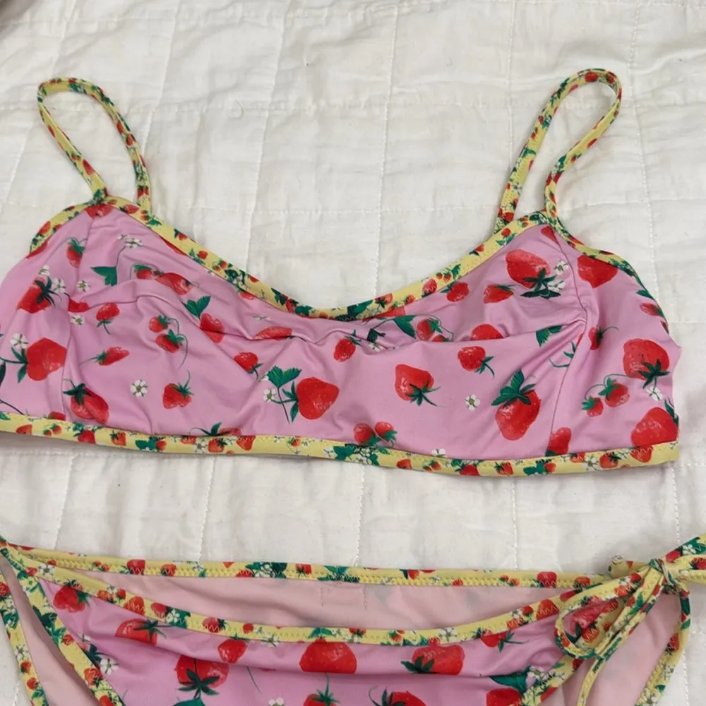 Bananamoon Strawberry Print Bikini Set sz M Pink Size M - Image 3