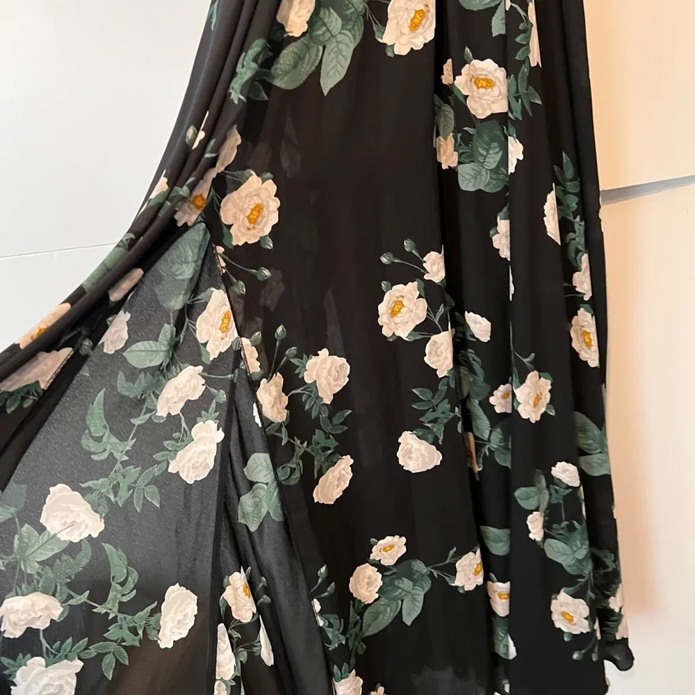 NWOT Lulus magnolia blooms floral maxi dress - Image 5