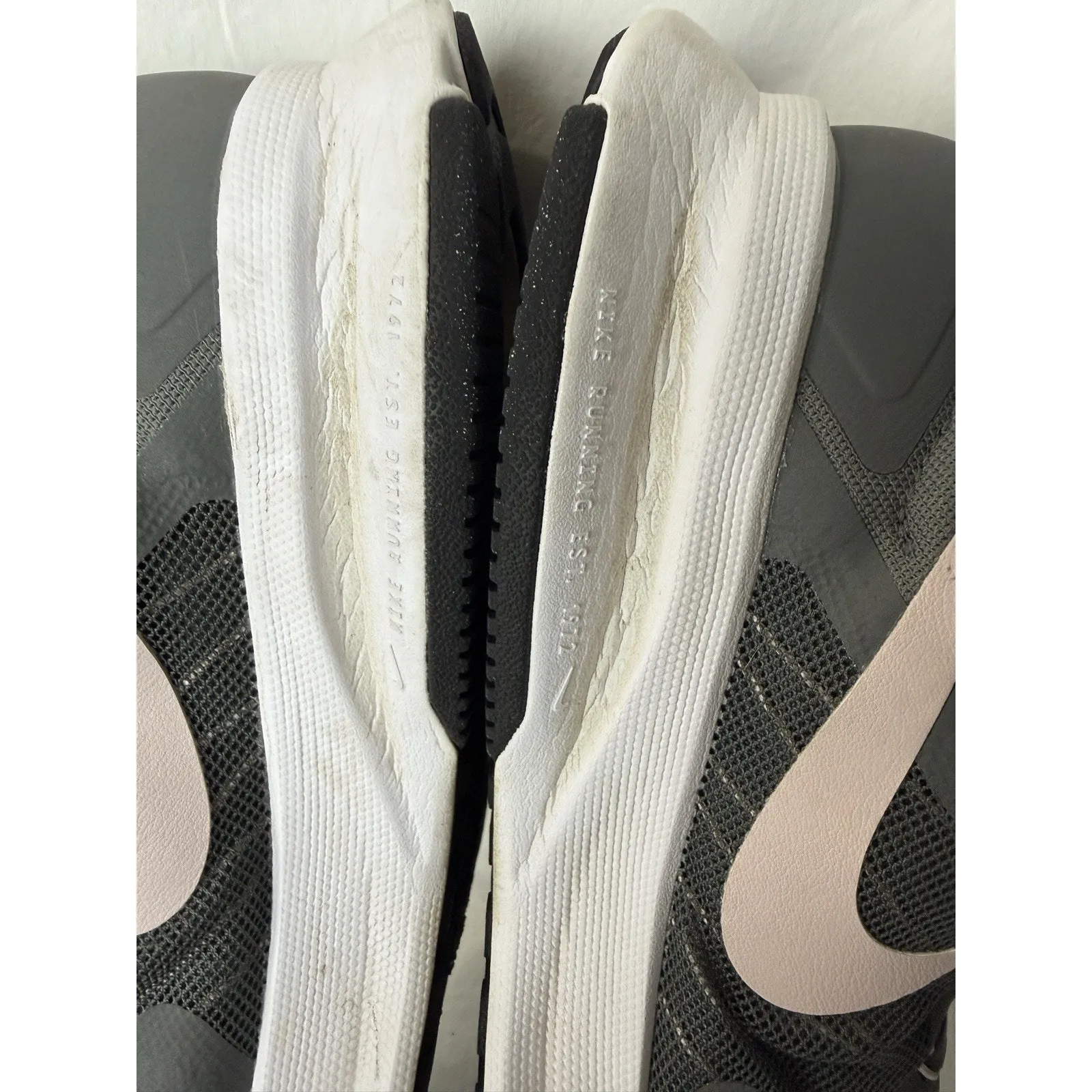 Nike Run Swift 3 Women’s Running Sneakers Size 12 DV7889-009 - Image 9